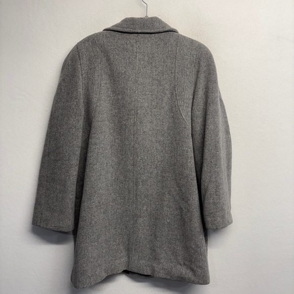 London Fog Gray Wool Blend Coat 16 Button Collared - Picture 2 of 6